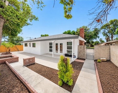 6458 Rhonda Road - Photo Thumbnail 24