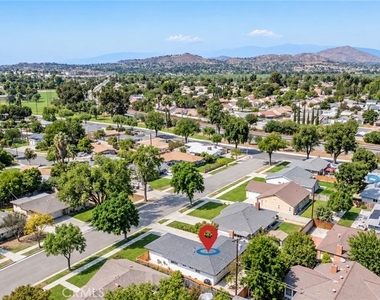 6458 Rhonda Road - Photo Thumbnail 29