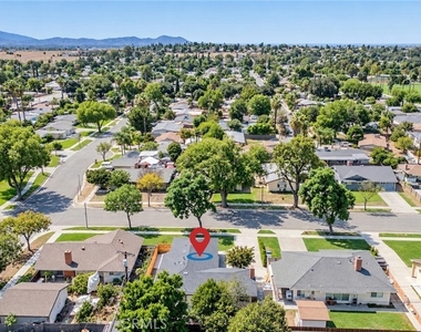6458 Rhonda Road - Photo Thumbnail 28