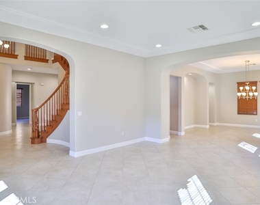 8134 Sunset Rose Drive - Photo Thumbnail 7