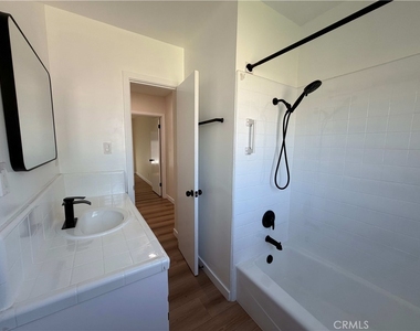 904 N 2nd Avenue - Photo Thumbnail 5