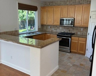 715 Stewart Way - Photo Thumbnail 4