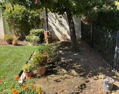 715 Stewart Way - Photo Thumbnail 15