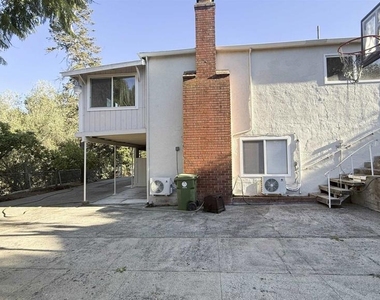 3682 Seven Hills Road - Photo Thumbnail 2