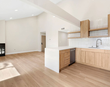 3750 Glendon Avenue - Photo Thumbnail 4