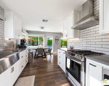 74367 Parosella Street - Photo Thumbnail 11