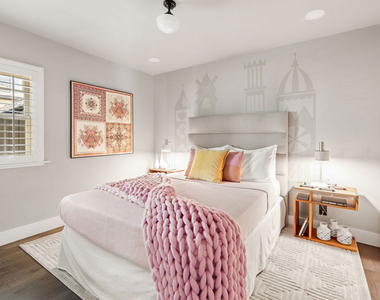 222 N St Andrews Place - Photo Thumbnail 24