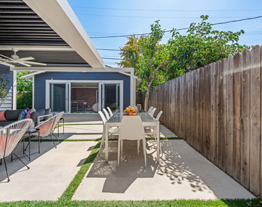 222 N St Andrews Place - Photo Thumbnail 66
