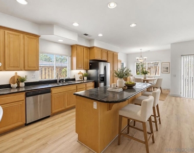 634 W Vermont - Photo Thumbnail 6