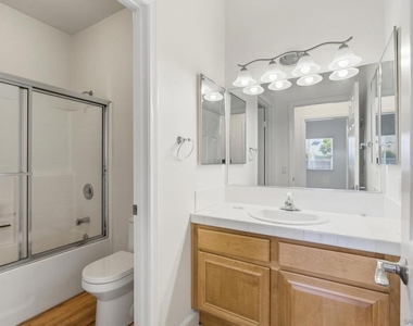 634 W Vermont - Photo Thumbnail 25