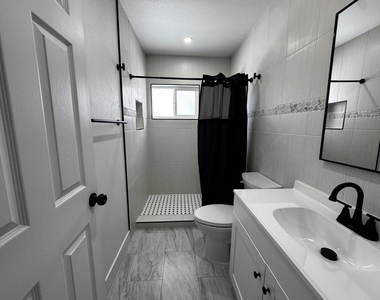 66685 Granada Avenue - Photo Thumbnail 11