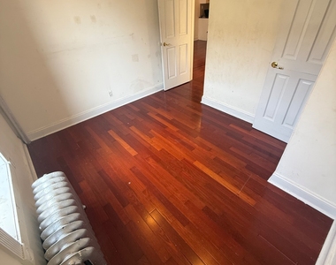 20 Magaw Place - Photo Thumbnail 9