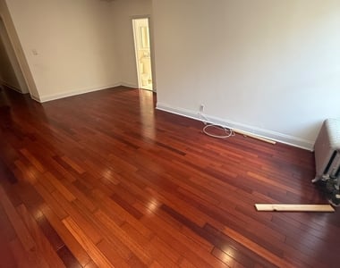 20 Magaw Place - Photo Thumbnail 1