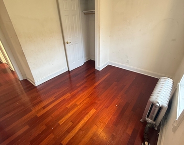 20 Magaw Place - Photo Thumbnail 8