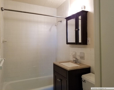 3333 Broadway - Photo Thumbnail 8