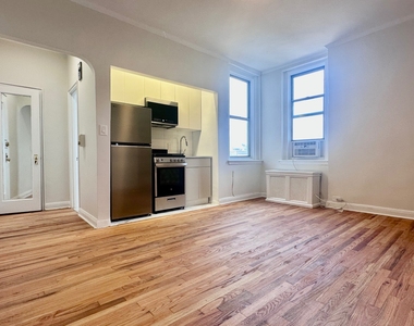 328 West 83rd Street - Photo Thumbnail 5