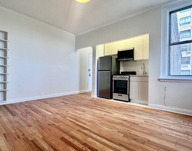 328 West 83rd Street - Photo Thumbnail 4