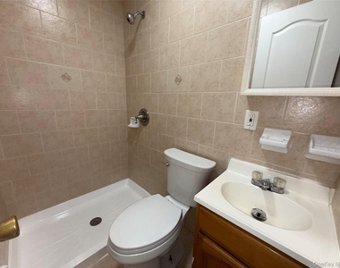 189-26 113th Road - Photo Thumbnail 26