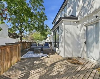 3304 Park Avenue - Photo Thumbnail 28