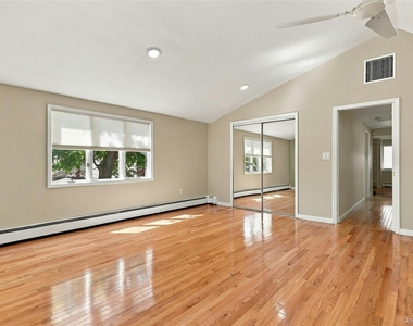 3304 Park Avenue - Photo Thumbnail 19