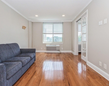 111 Cherry Valley Avenue - Photo Thumbnail 17
