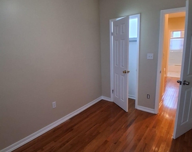 11551 203rd Street - Photo Thumbnail 4