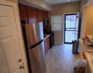 11551 203rd Street - Photo Thumbnail 9