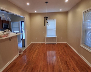11551 203rd Street - Photo Thumbnail 11