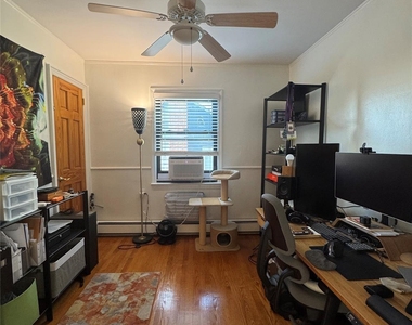 4740 Glenwood Street - Photo Thumbnail 9