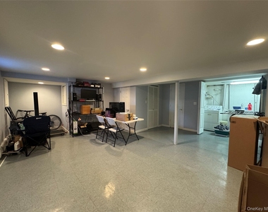 4740 Glenwood Street - Photo Thumbnail 13