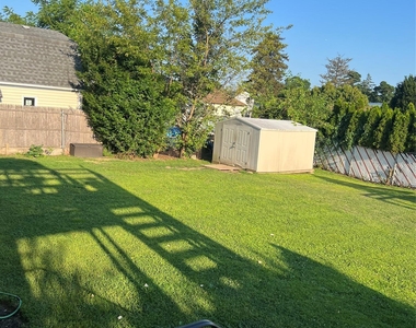 846 Conklin Street - Photo Thumbnail 10
