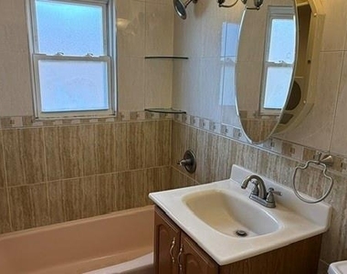 264-15 82nd Ave - Photo Thumbnail 7