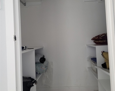 138-35 Elder Avenue - Photo Thumbnail 6