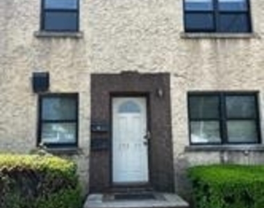 256-04 Hillside Avenue - Photo Thumbnail 1