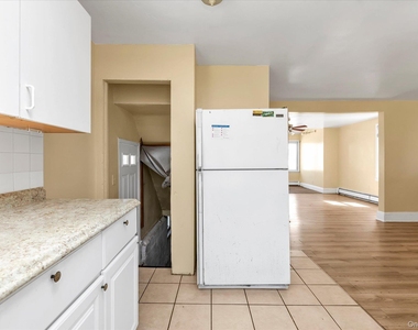 46 Derby Street - Photo Thumbnail 10