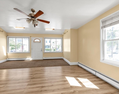 46 Derby Street - Photo Thumbnail 2