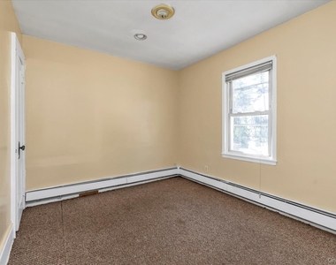 46 Derby Street - Photo Thumbnail 11