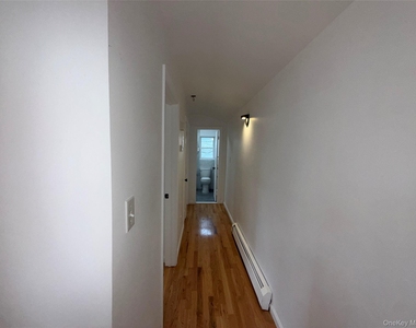 69-41 Burchell Avenue - Photo Thumbnail 11