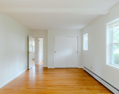 22 Trinity Place - Photo Thumbnail 6