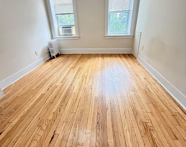 98 Harding Avenue - Photo Thumbnail 4