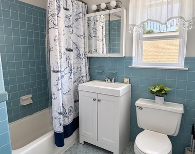 195-07 37th Avenue - Photo Thumbnail 3