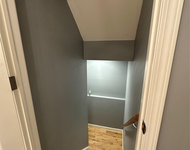 232 Hillside Lane - Photo Thumbnail 8