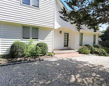 70 Tanners Neck Lane - Photo Thumbnail 3