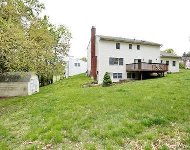 20 Madison Court - Photo Thumbnail 34