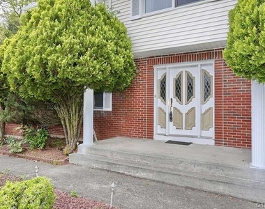 20 Madison Court - Photo Thumbnail 28