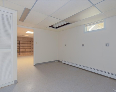 20 Madison Court - Photo Thumbnail 24