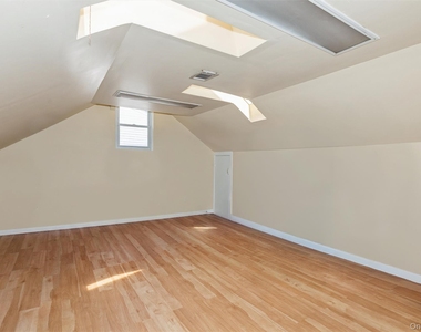 148 Lincoln Street - Photo Thumbnail 17