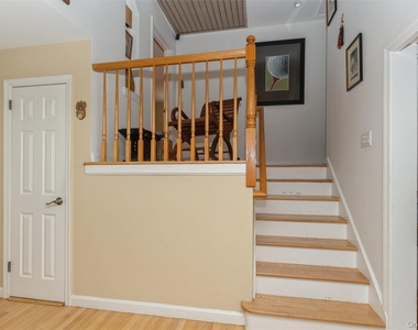 148 Lincoln Street - Photo Thumbnail 10