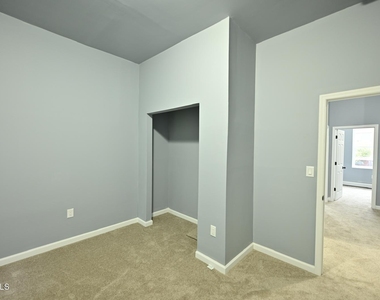 44 Alexander Street - Photo Thumbnail 7