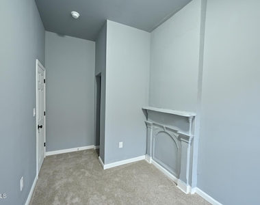 44 Alexander Street - Photo Thumbnail 8